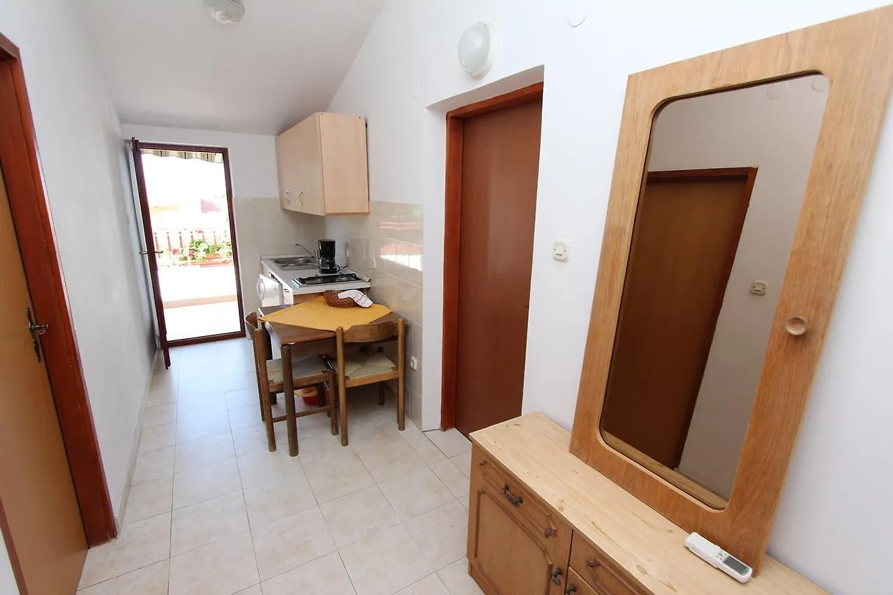 Apartments Tara Rovinj 0*,  Kroatië